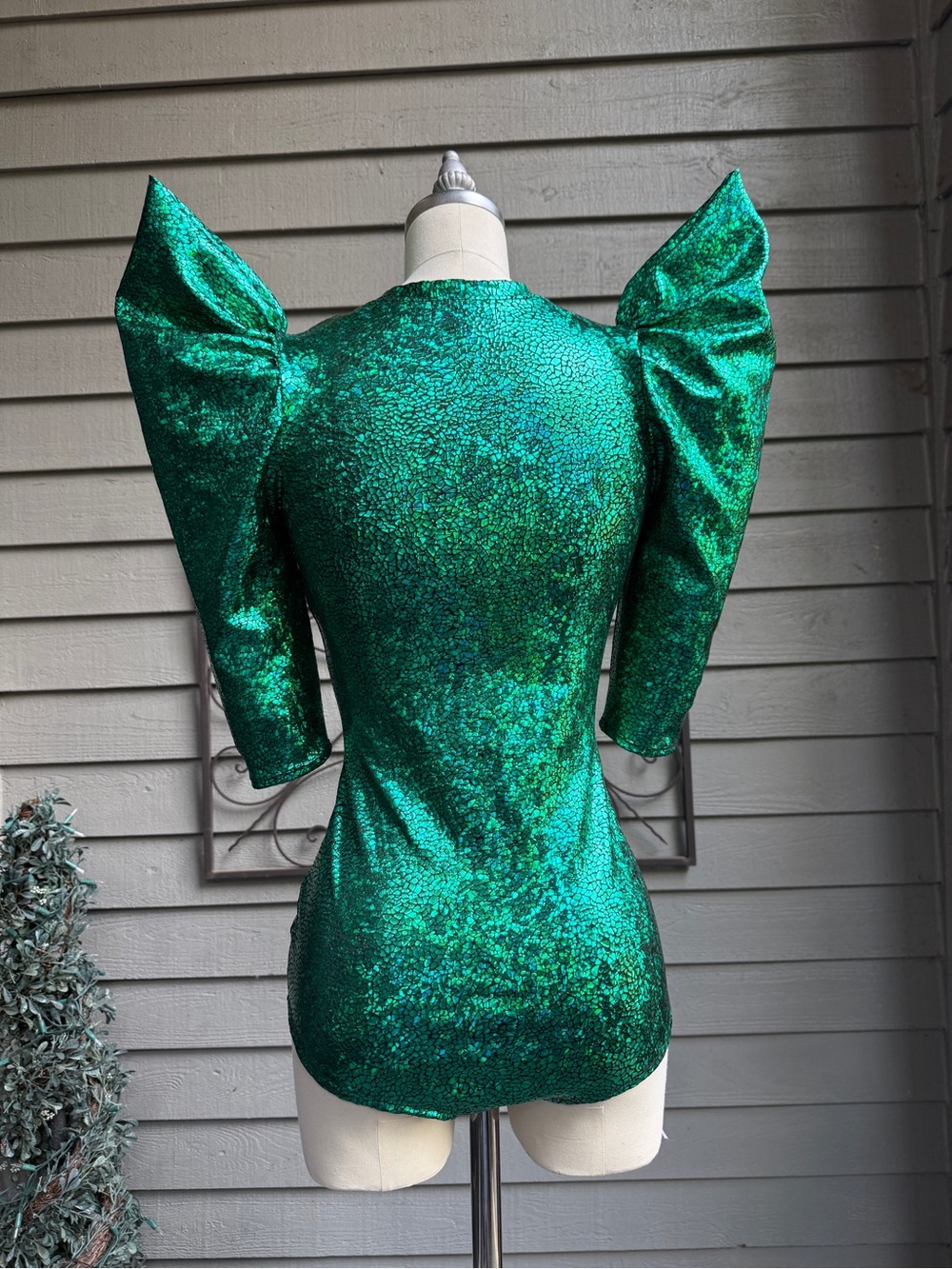 NWOT Lena Quist Emerald Green V-Neck Bodysuit with a Mermaid skirt Size Small - Picture 4 of 11